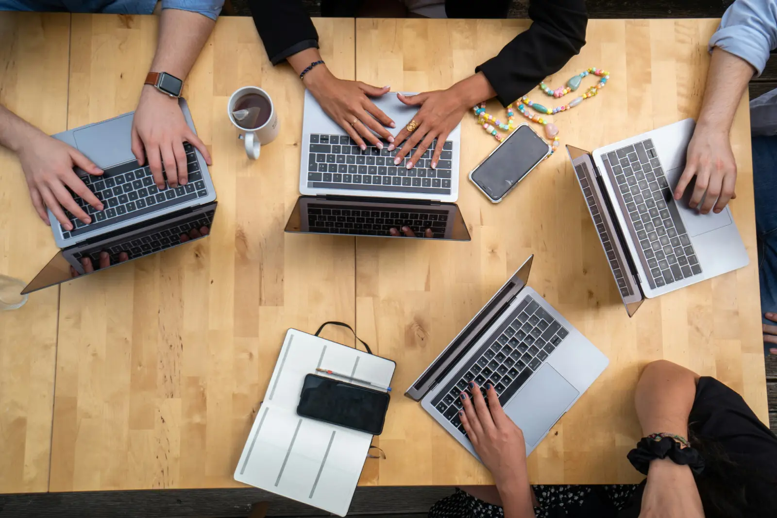 How to Choose a Software Development Partner: A Non-Tech Founder’s Guide